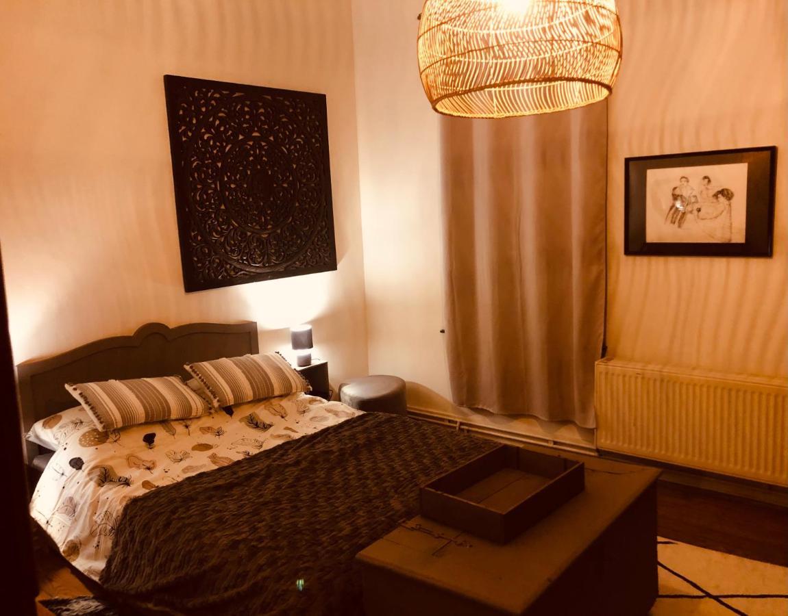 プロフォンドヴィル La Mosane Bed & Breakfast エクステリア 写真